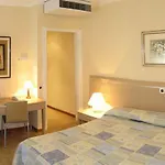 Eurovil Garni Hotel 3*