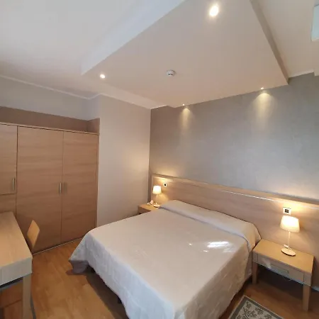 Eurovil Garni 3*