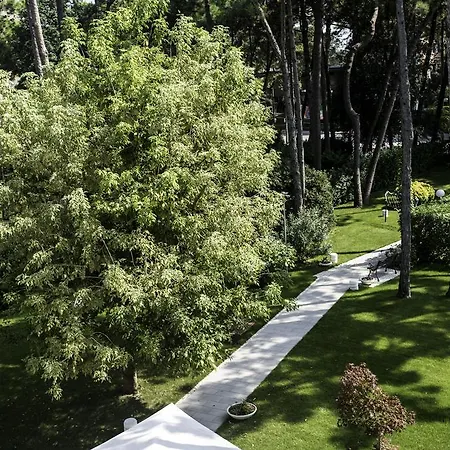 Eurovil Garni Hotel 3*