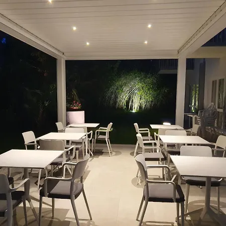 Eurovil Garni 3* ליגננו סביאדורו