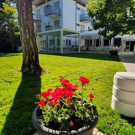 Eurovil Garni Hotel