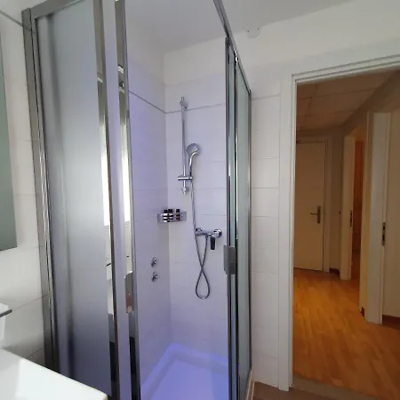 Hotel Eurovil Garni 3*