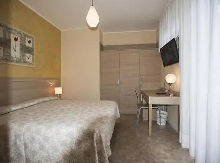 Eurovil Garni מלון 3*