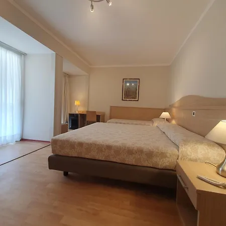 Hotell Eurovil Garni Lignano Sabbiadoro