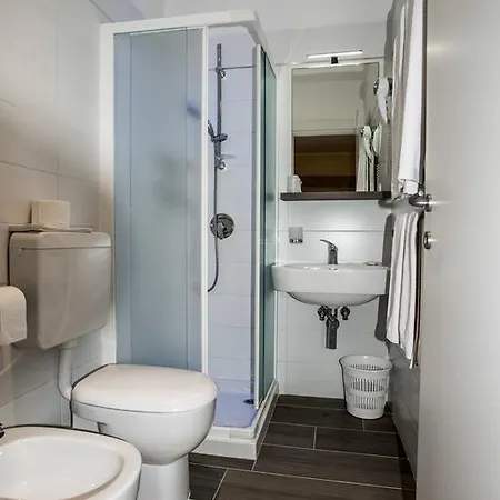 Eurovil Garni Hotel
