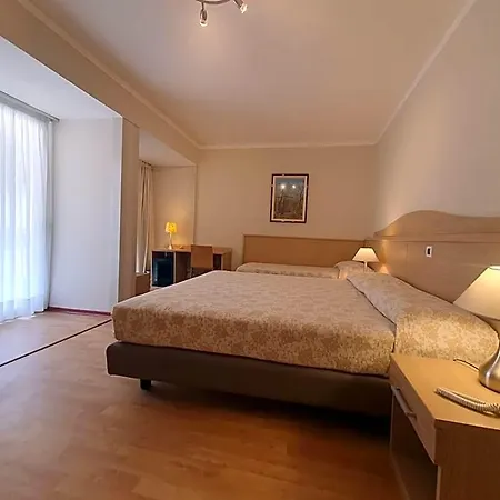 Eurovil Garni 3*
