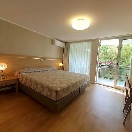 Hotel Eurovil Garni
