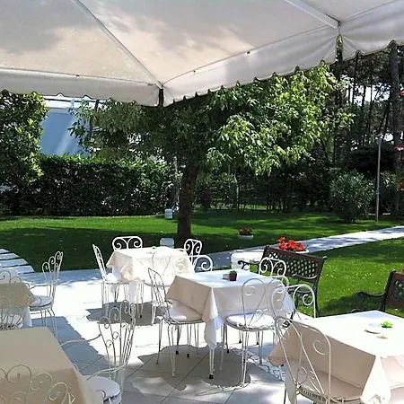 Hotel Eurovil Garni