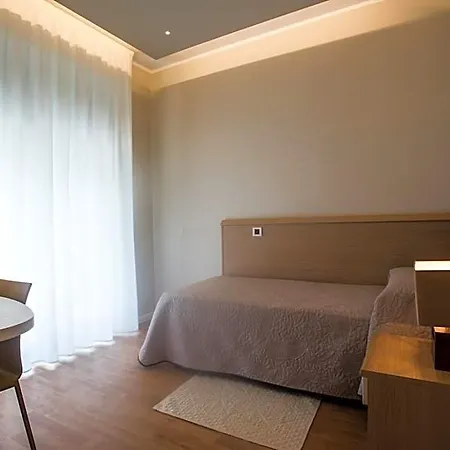 Eurovil Garni 3*