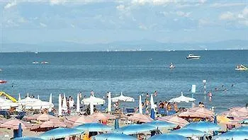 Eurovil Garni 3*