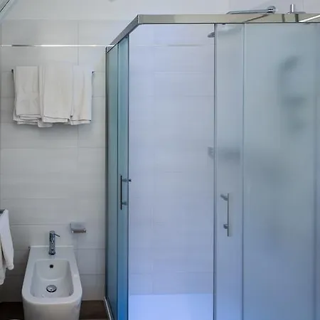 מלון Eurovil Garni 3*