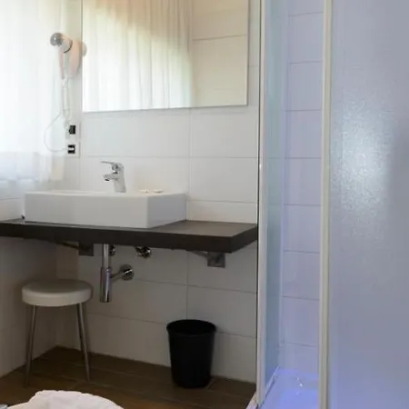 Eurovil Garni 3*